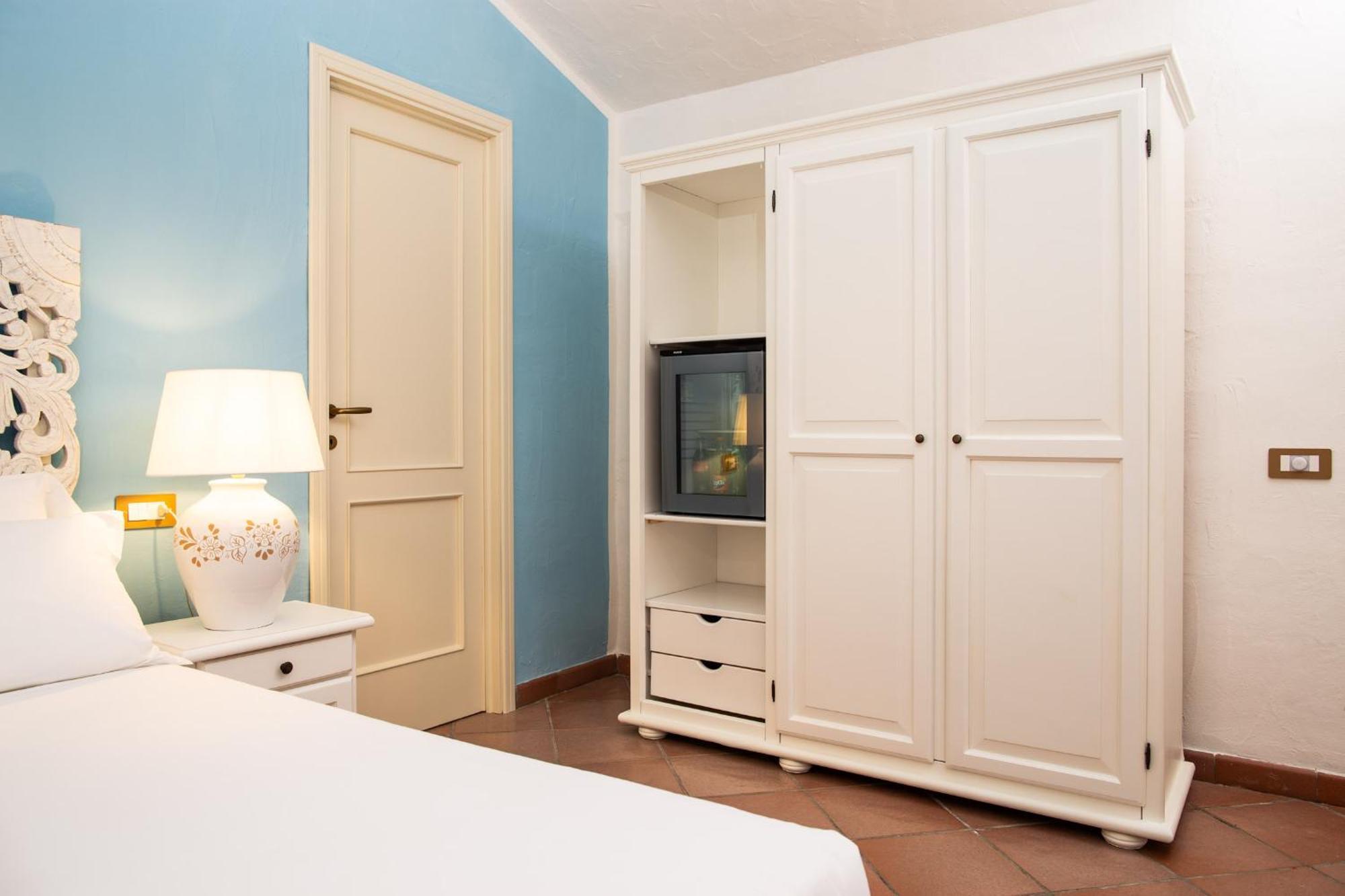 Hotel La Jacia & Baja Sardinia