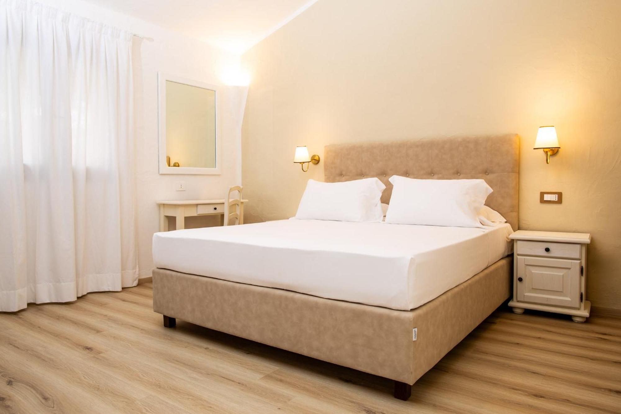 Hotel La Jacia &