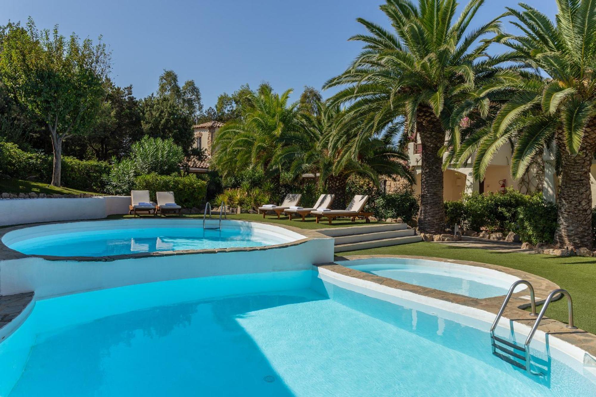 Hotel La Jacia & Baja Sardinia