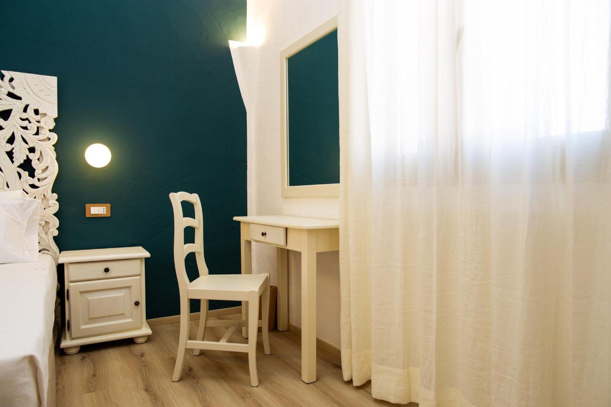 Hotel La Jacia & 3*
